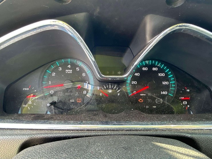 2016-chevrolet-traverse-image-16