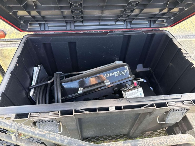 2018-forest-river-flagstaff-pop-up-trailer-image-13