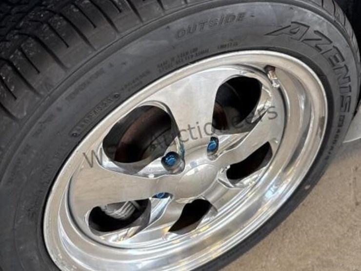 1996-pontiac-firebird-coupe-image-9