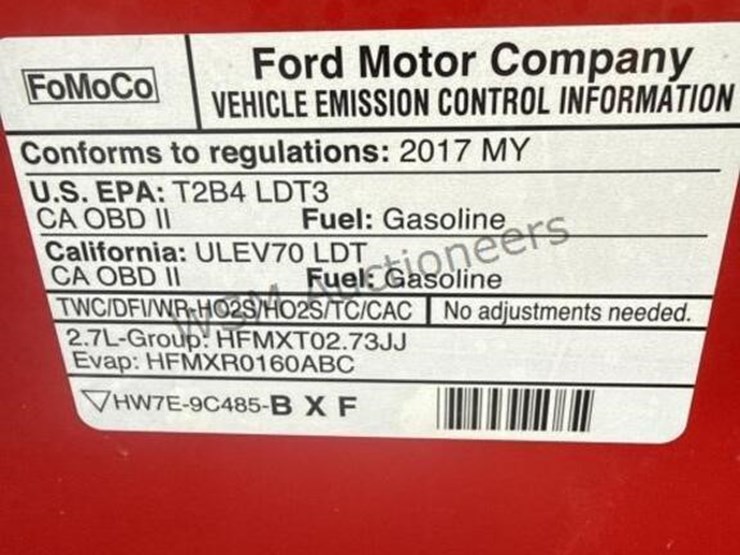 2017-ford-f150-image-13