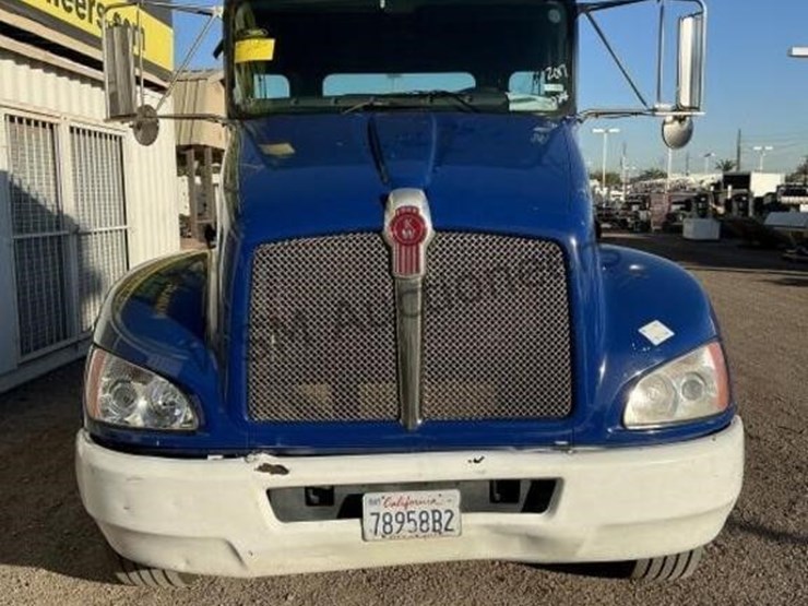 kenworth-t370-image-3