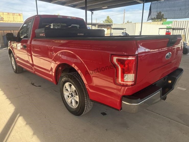 2017-ford-f150-image-5