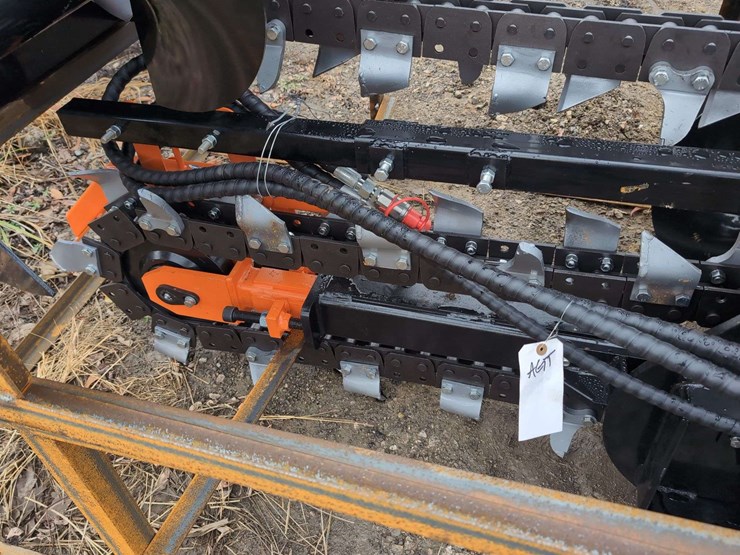 (1)-agt-mower-king---ecssct72---skid-steer-trencher-image-6