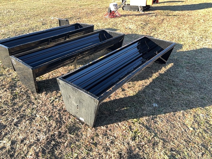 new-90in.-cattle-feeder-new-support-equipment-image-2