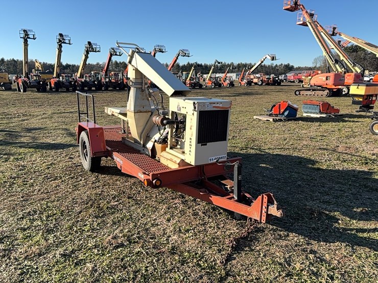 finn-b70-straw-blower-sn:-y1170,-image-1