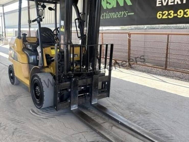 caterpillar-dp50cn1-image-2