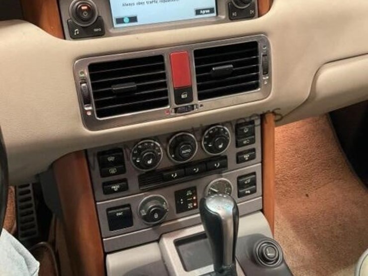 land-rover-range-rover-image-17