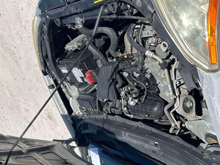 2013-nissan-rouge-suv-image-8