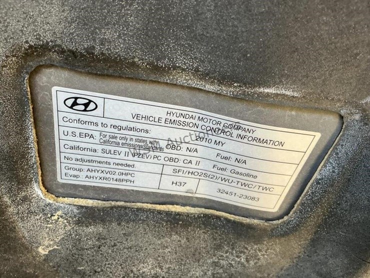 2010-hyundai-elantra-sdn-image-12