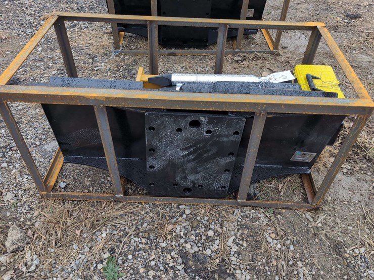 (1)-cfg-industry-sshh680---skid-steer-hydraulic-hammer-image-4