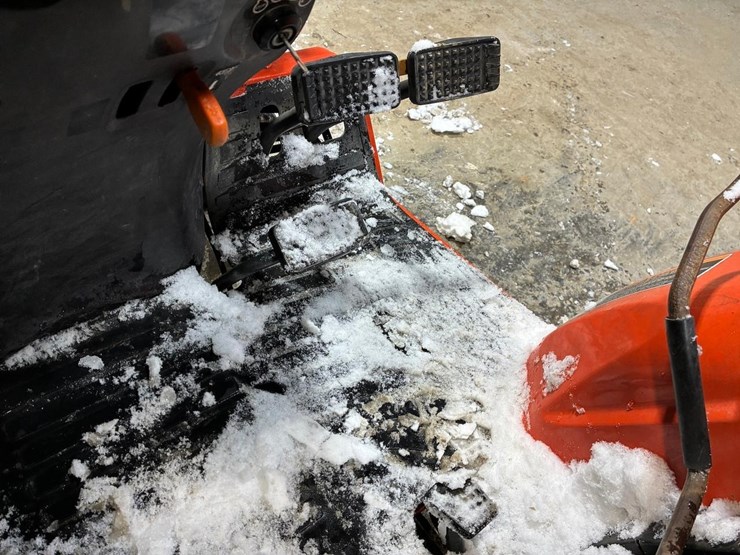 kubota-b3300su-image-24