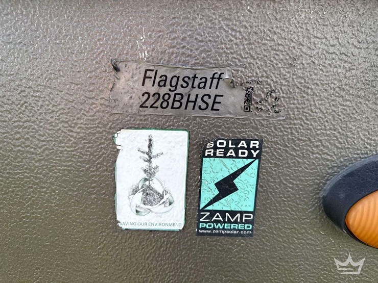 2018-forest-river-flagstaff-pop-up-trailer-image-11