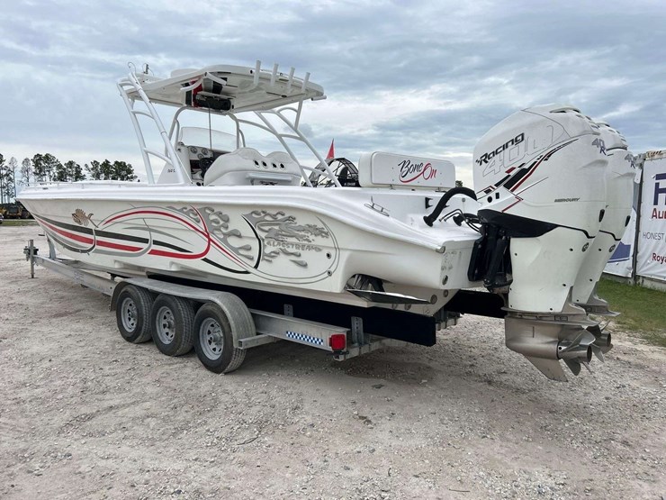 2014-glasstream-360-scx-twin-400r-mercury's-with-triple-axle-aluminum-trailer-image-4