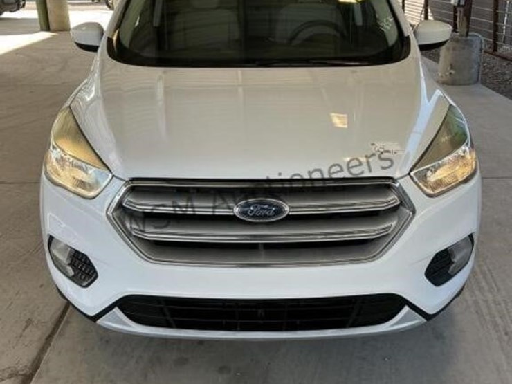 ford-escape-se-image-3