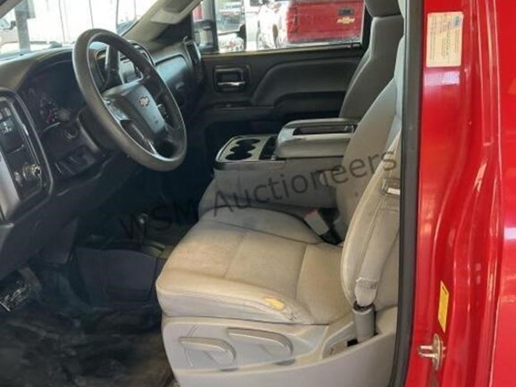 2015-chevrolet-silverado-1500-image-22