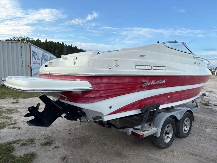 2009-mariah-sc23-23ft.-cabin-cruiser-with-t/a-boat-trailer-image-3