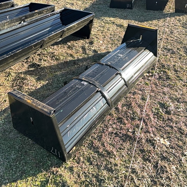 NEW 90IN. CATTLE FEEDER NEW SUPPORT EQUIPMENT