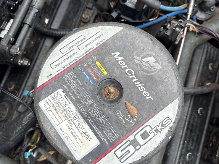 2009-mariah-sc23-23ft.-cabin-cruiser-with-t/a-boat-trailer-image-22