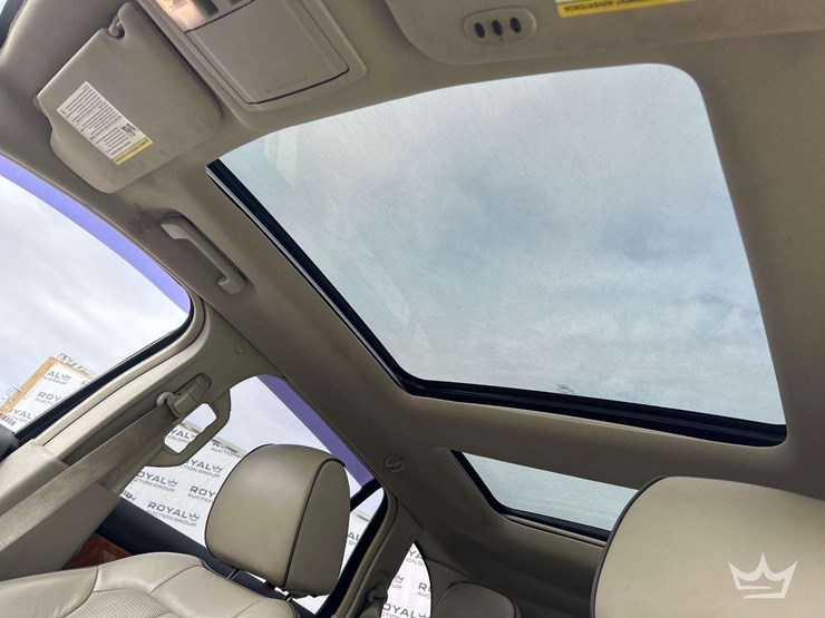 2014-lincoln-mkx-image-17