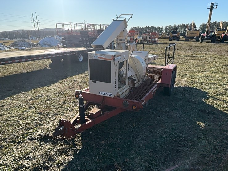 finn-b70-straw-blower-sn:-y1170,-image-2