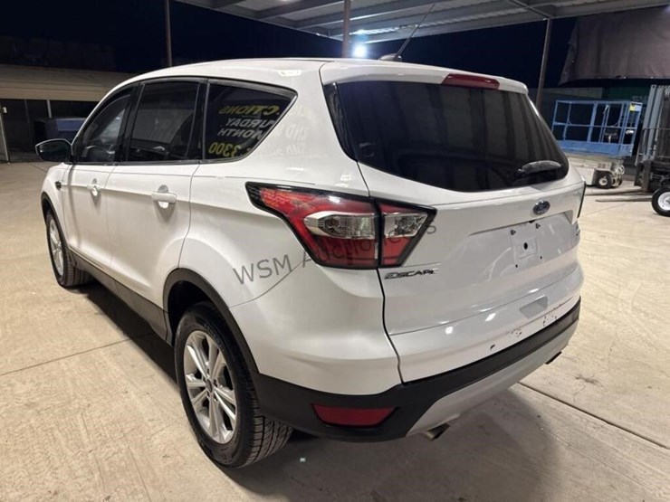 ford-escape-se-image-6