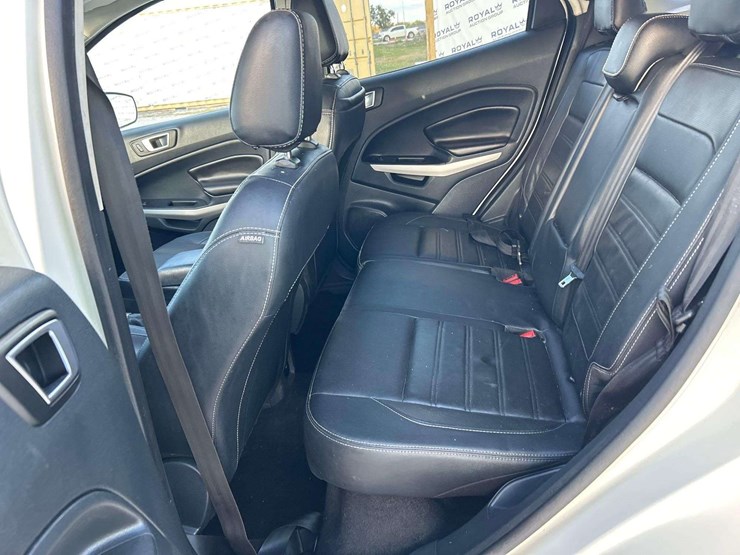 2020-ford-ecosport-4wd-suv-image-22