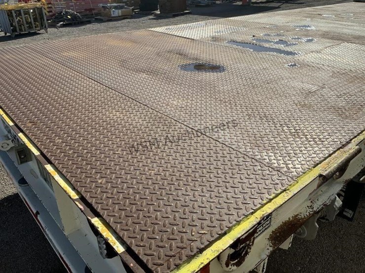 2007-trail-king-tk40-image-12