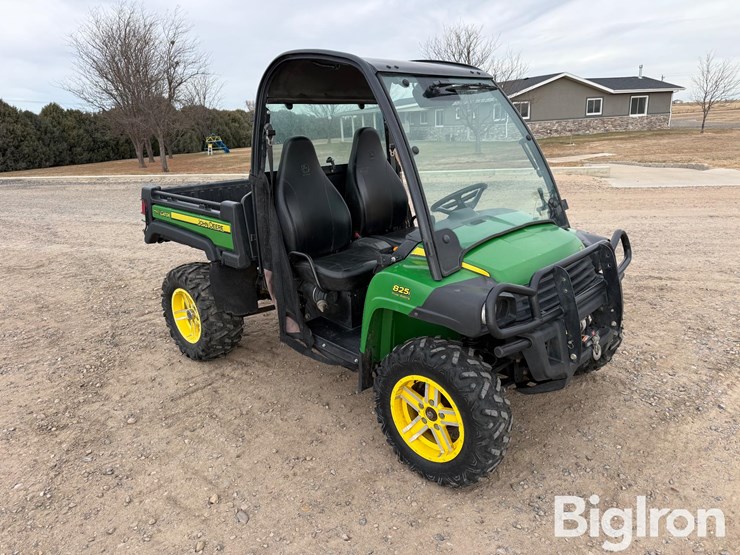 john-deere-gator-image-3