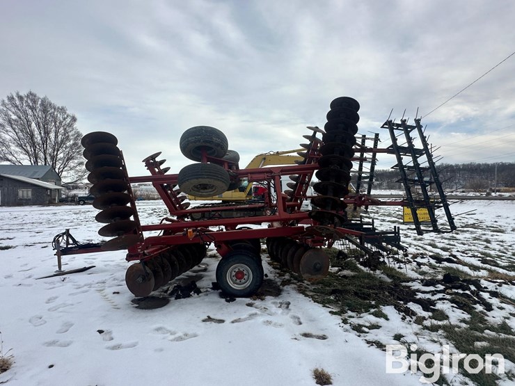 case-ih-3950-image-8
