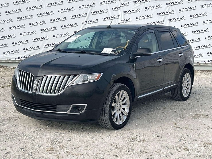 2014-lincoln-mkx-image-1