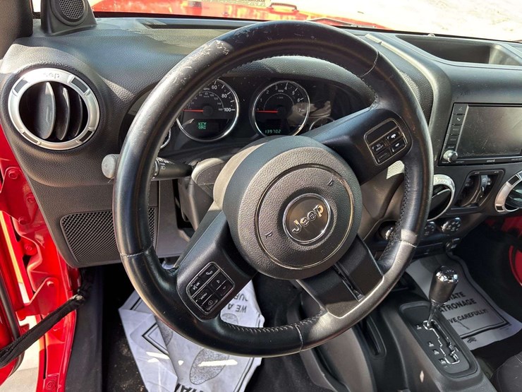 2013-jeep-wrangler-image-13