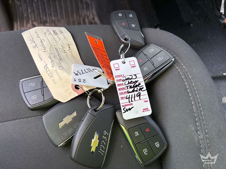 2023-chevrolet-tahoe-image-26