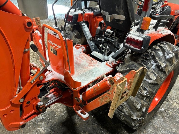 kubota-b3300su-image-15