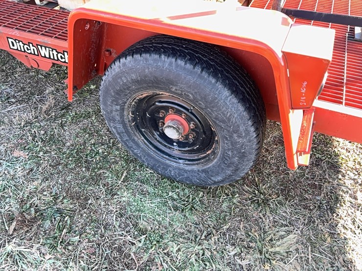 finn-b70-straw-blower-sn:-y1170,-image-6