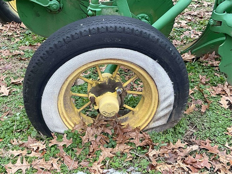 john-deere-a-image-9