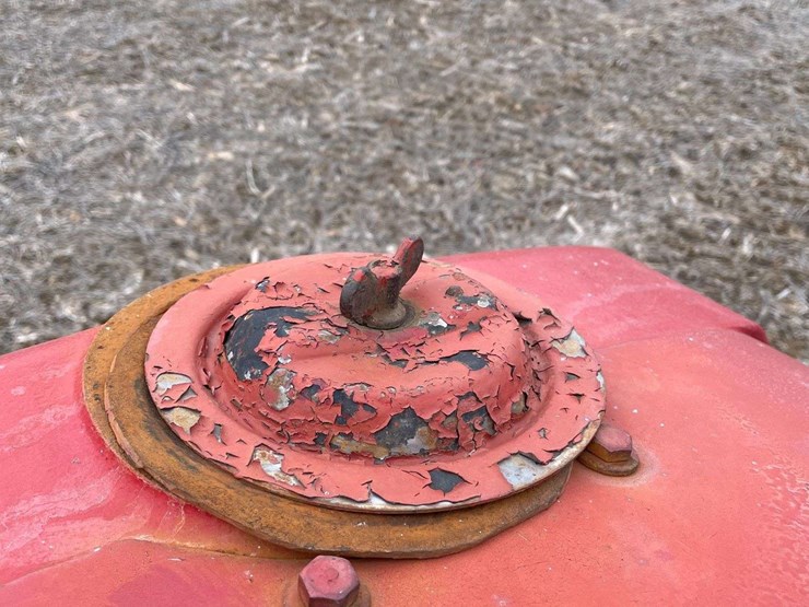 mccormick-deering-wk-40-wide-front-on-rubber-image-61