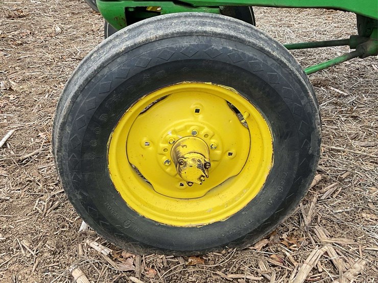 john-deere-70-image-35