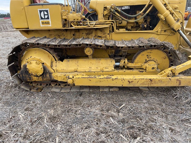 caterpillar-d4d-image-12