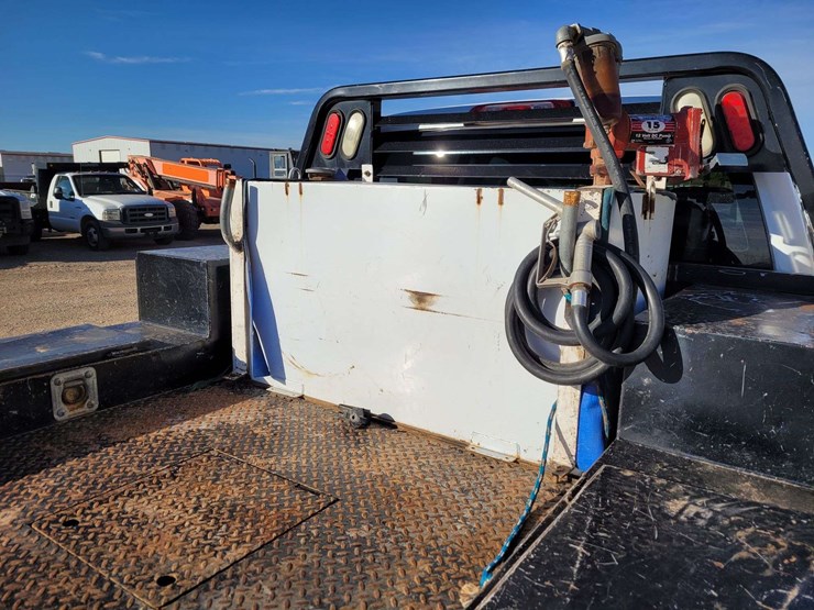 gmc-sierra-2500-image-4