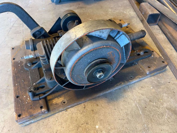 engines,-cannon,-and-steel-image-5