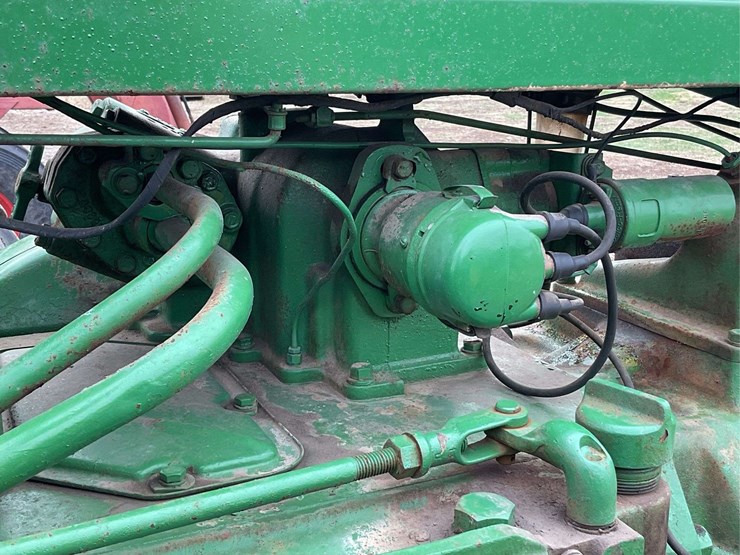 john-deere-70-image-37