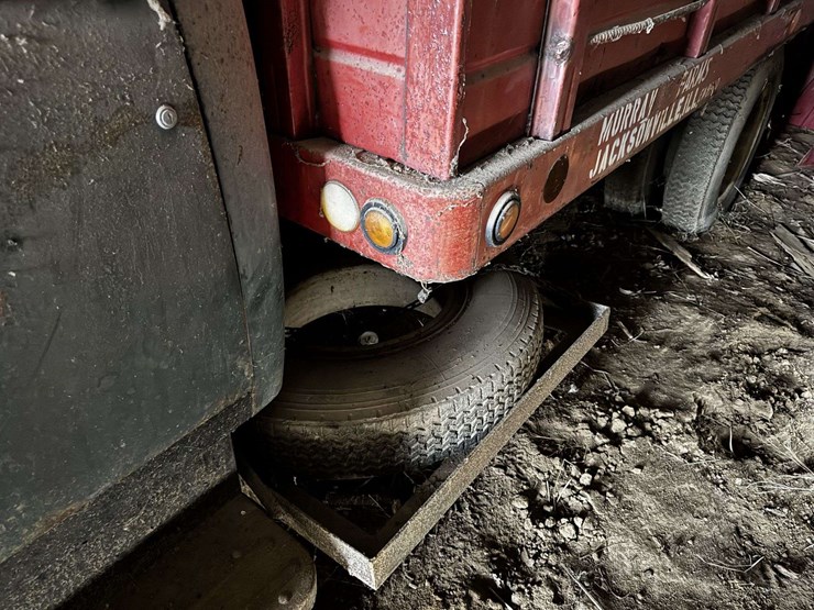 1964-international-loadstar-image-29