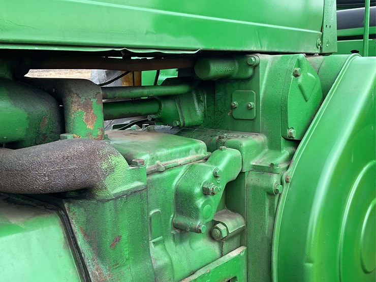 john-deere-70-image-47