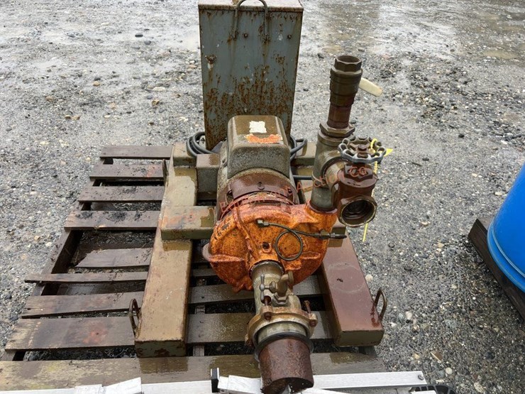 berkley-7.5hp-single-phase-irrigation-pump-image-2