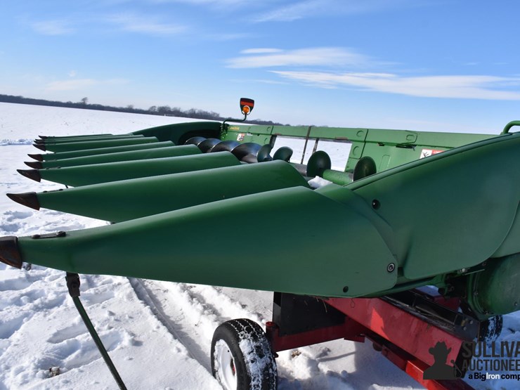 john-deere-608c-image-10