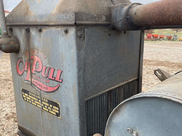 rumley-25-40-wide-front-on-steel-image-25