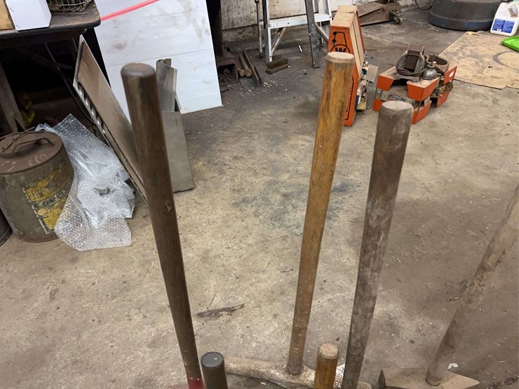 (7)-sledgehammers-image-2