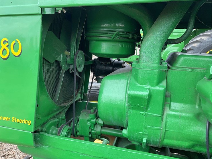 john-deere-80-image-22