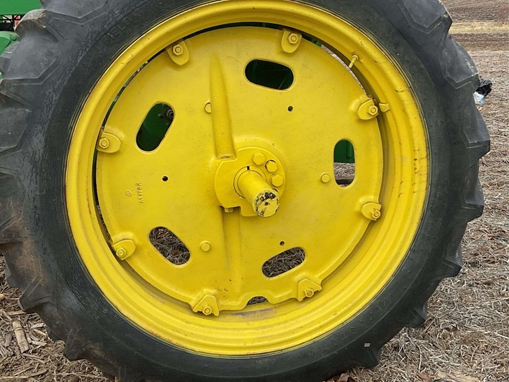 john-deere-50-image-42