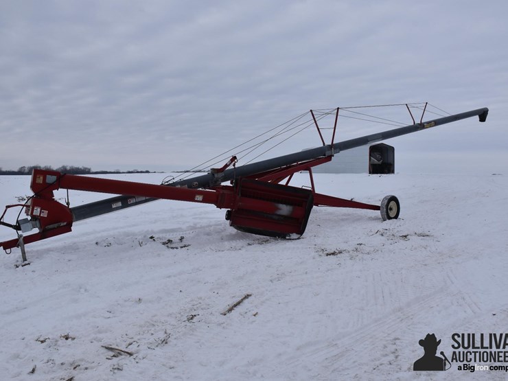 hutchinson-/mayrath-swing-away-auger-image-1